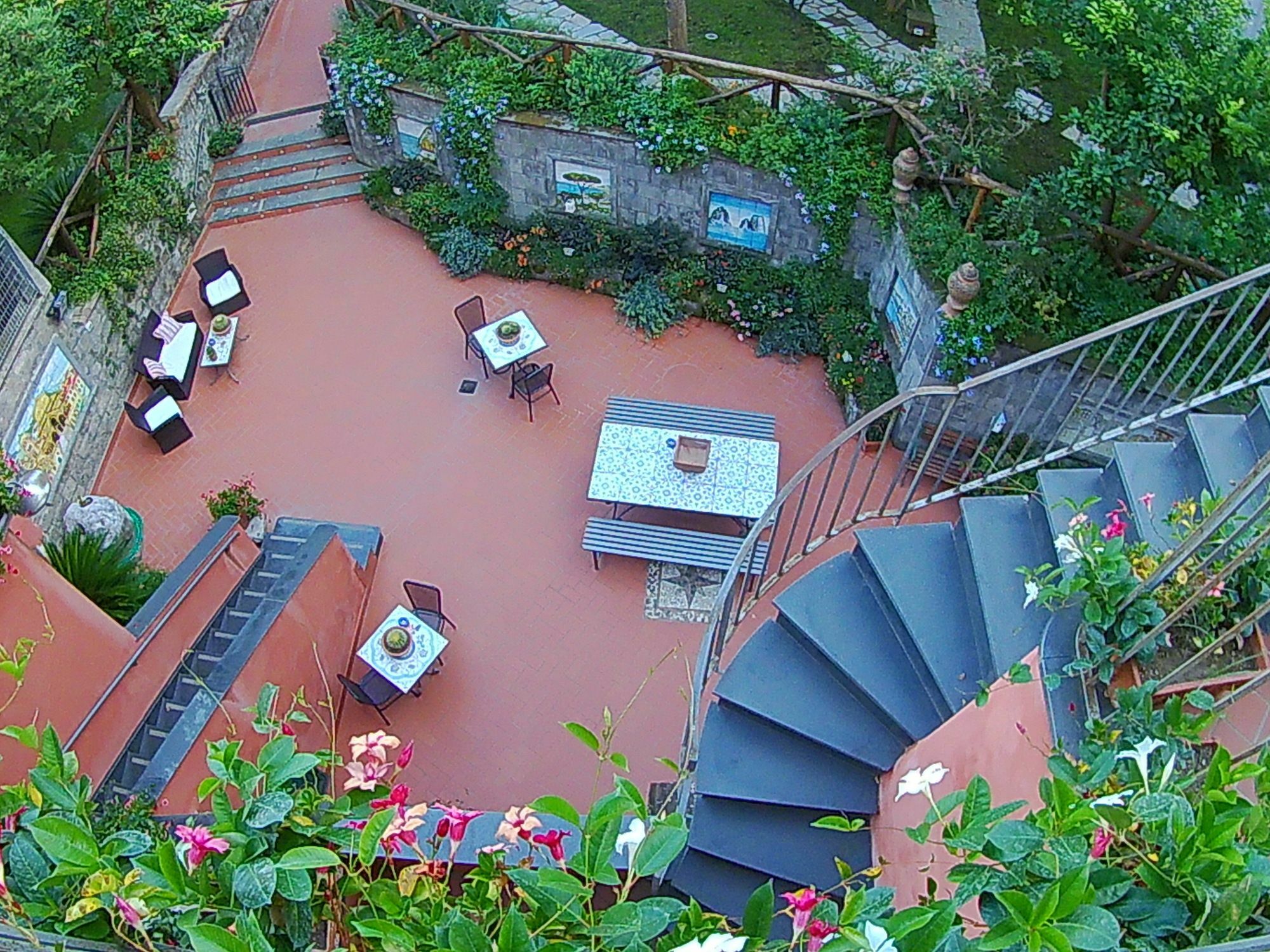 Sorrento Home Exterior photo